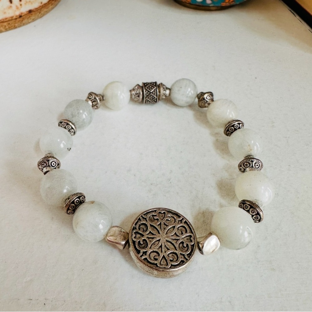 Elegant Silver and White Beaded Bracelet